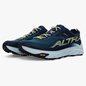 Altra Women’s Mont Blanc Trail Running Sneaker Size 8.5